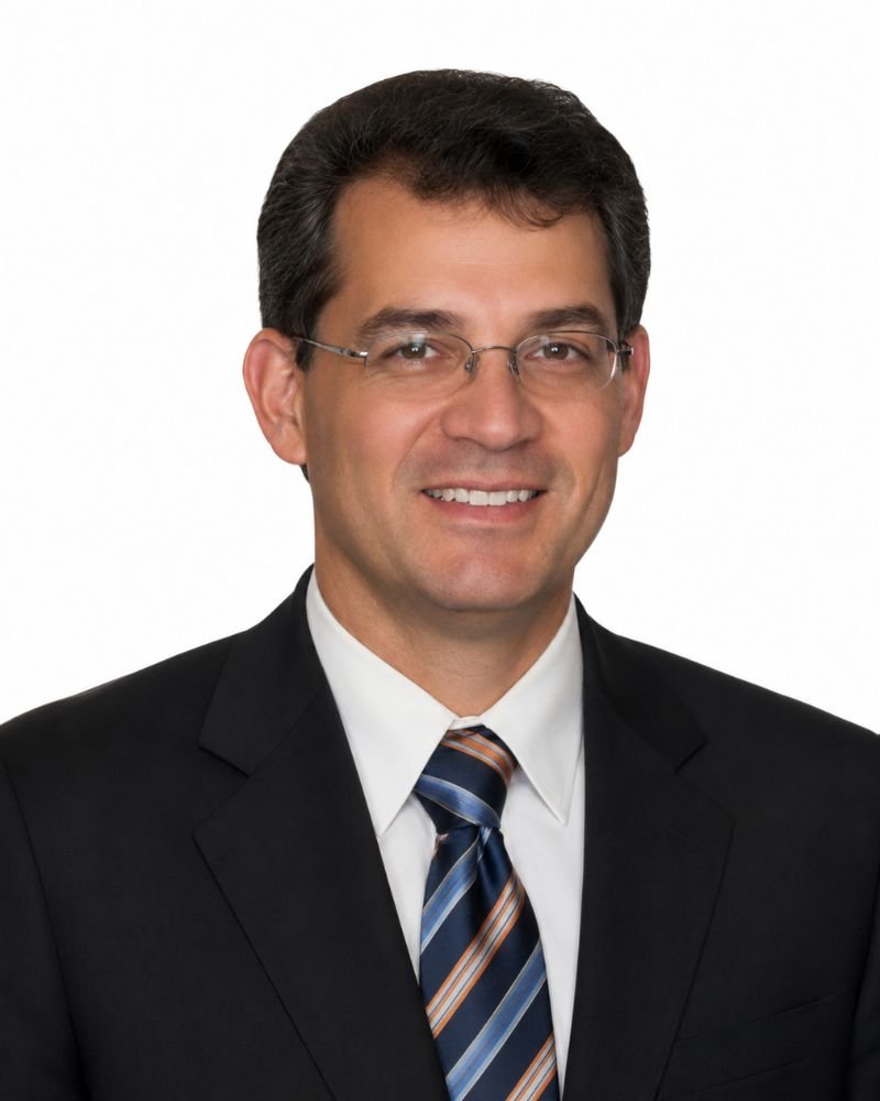 Professor Luis Hall