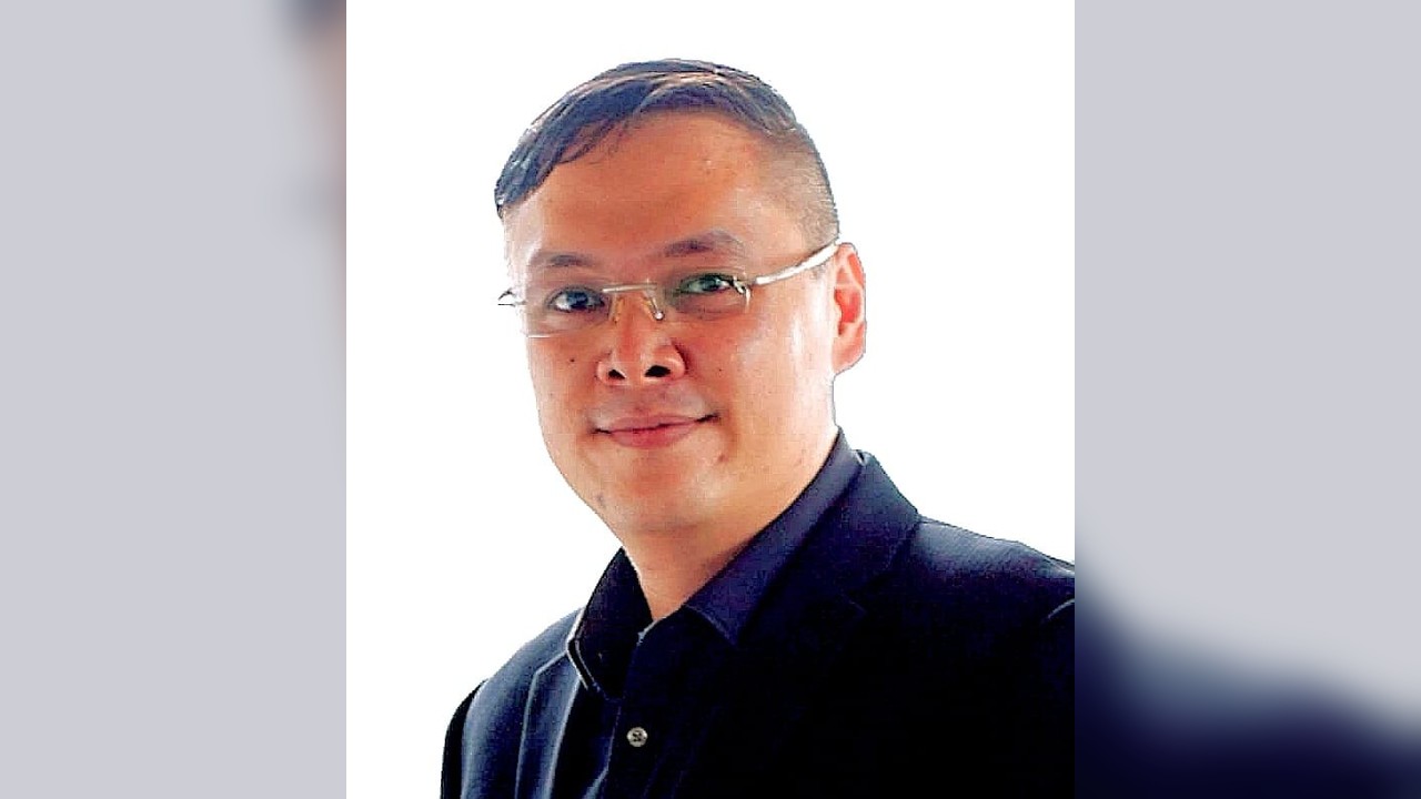 Mr. Gareth Poh