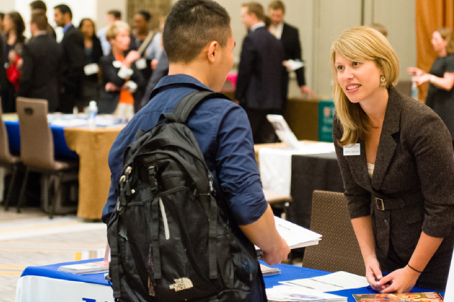6 Reasons Why Senior Executives Are Taking MBAs In 2022