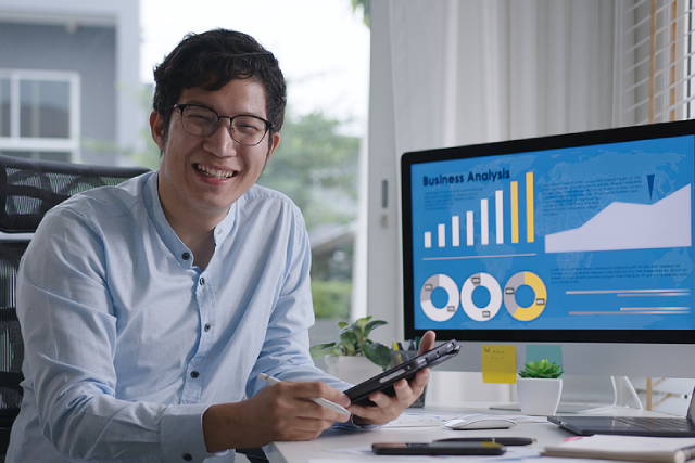 Why Are Data Analysts In Demand And How To Be One