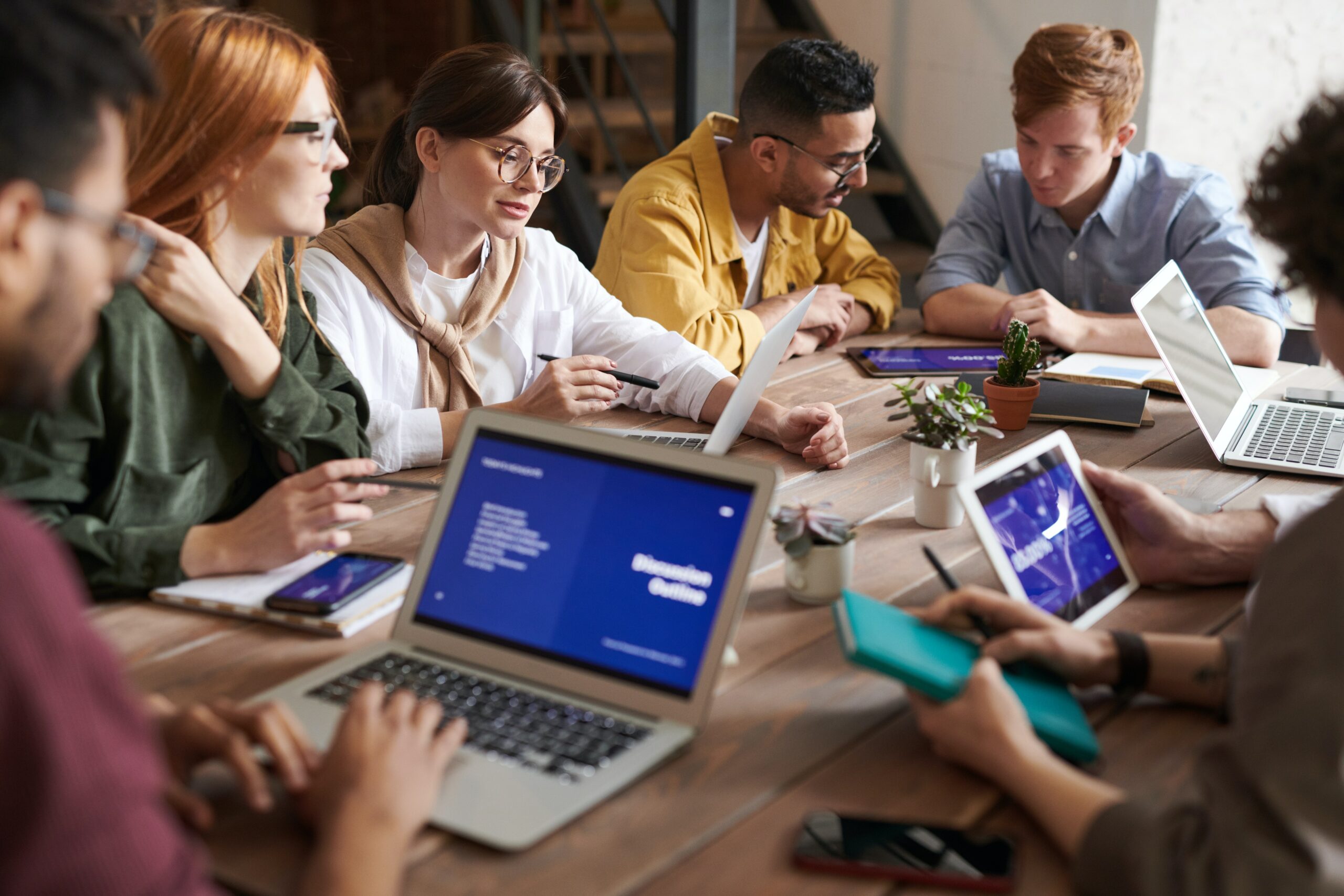 What are the differences between a Graduate Diploma, Bachelor’s Degree and Masters Degree in 2023?
