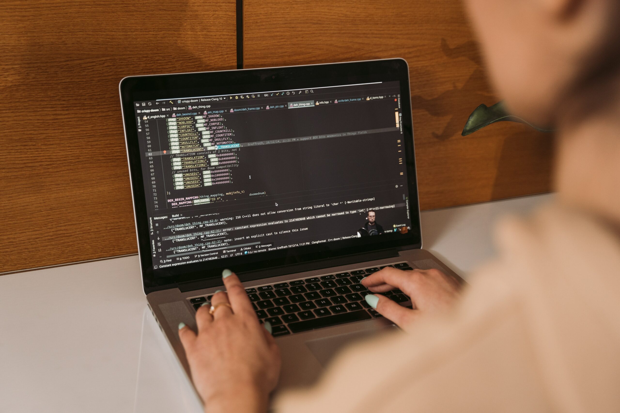 What Qualifications Do I Need to Become a Data Analyst