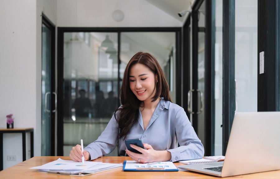 Cracking the Salary Code: The 3 Key Factors that Determine Your Salary in Singapore