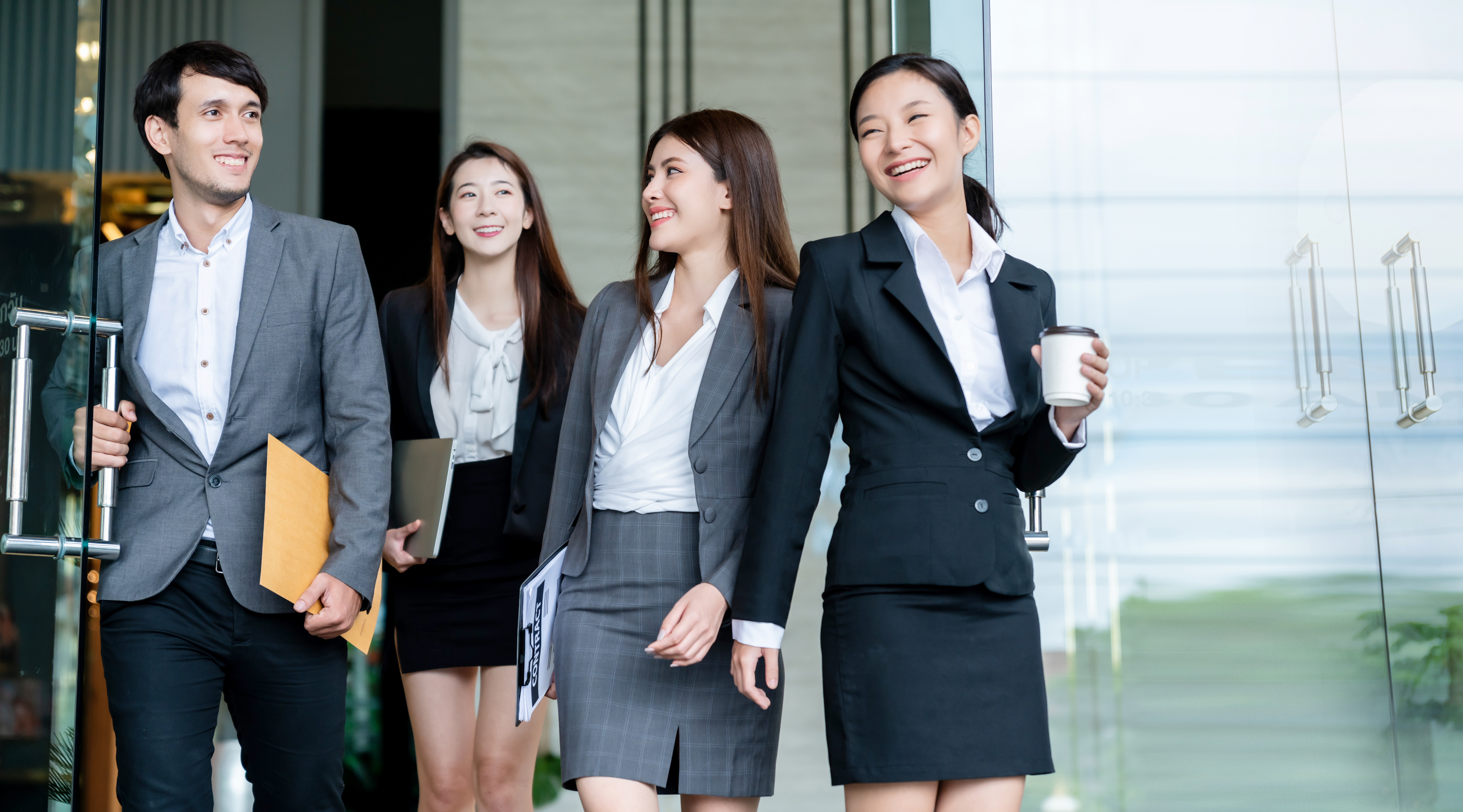 The Complete MBA Guide: Top 5 Part Time MBA Programs in Singapore for 2024