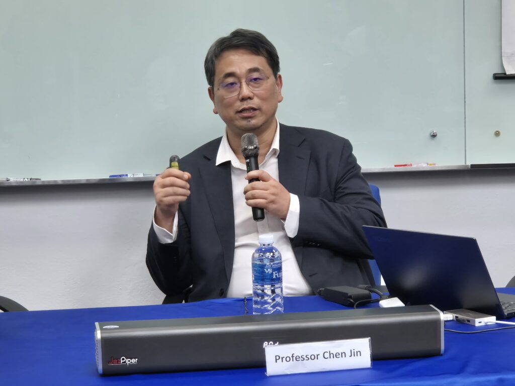 Professor Chen Jin
